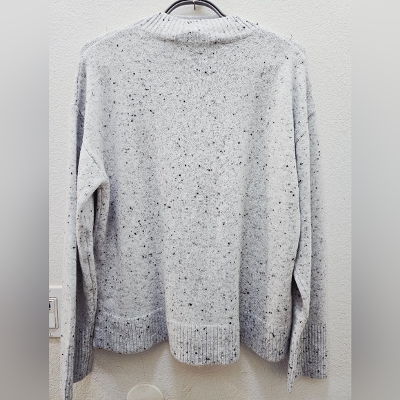 Calvin Klein Womans Sweater. - Picture 2 of 6